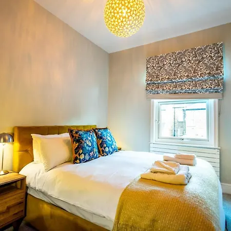 Maggie's Place * ヨーク